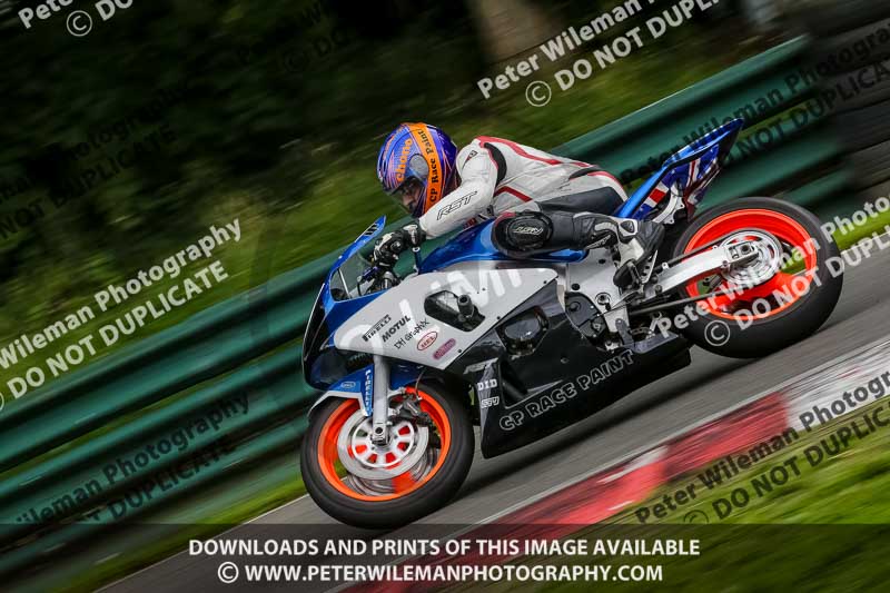 cadwell no limits trackday;cadwell park;cadwell park photographs;cadwell trackday photographs;enduro digital images;event digital images;eventdigitalimages;no limits trackdays;peter wileman photography;racing digital images;trackday digital images;trackday photos